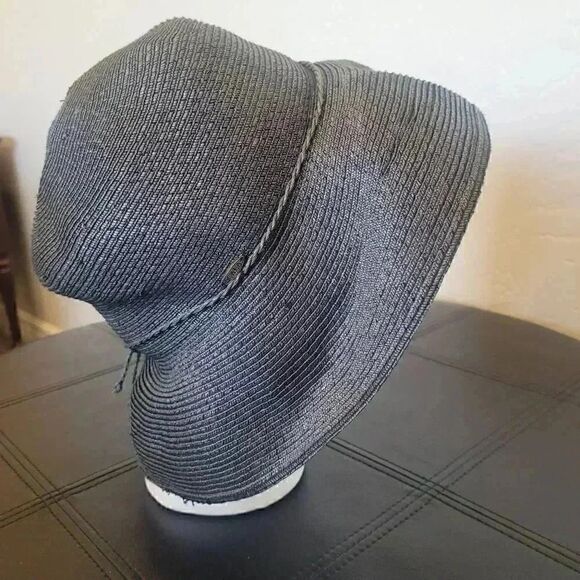 Scala Pronto Women's Black Paper Packable Sunhat w Band and Logo Plate - Picture 5 of 9